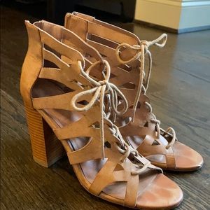Women’s Hercules sandal heels